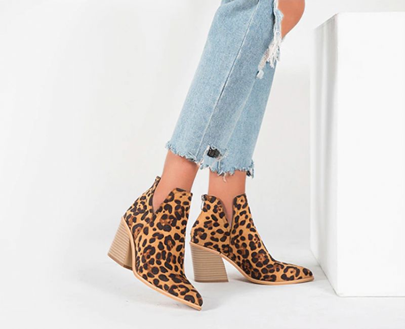 Wild Naisten Saappaat Chelsea Shoes - Musta