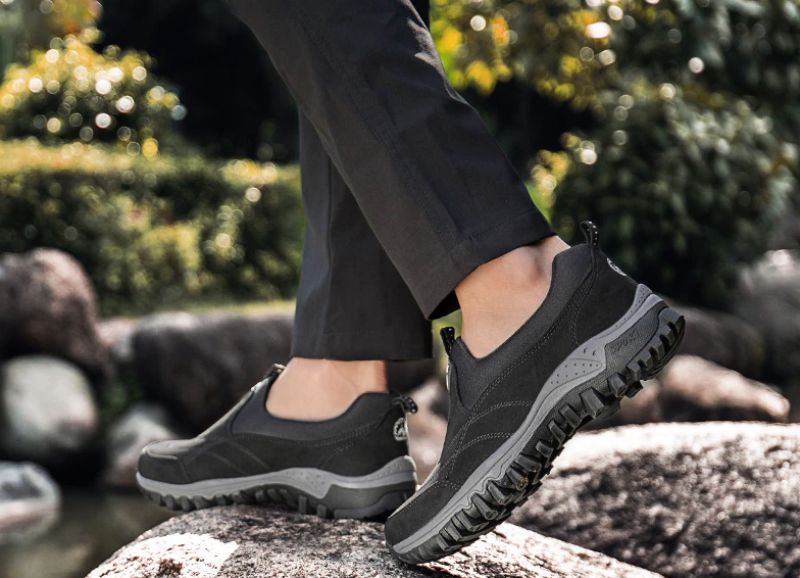 Yeray Miesten Slip-ons -kengät - Harmaa
