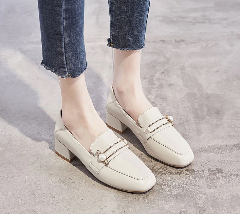 Zaley Naisten Loafer - Beige