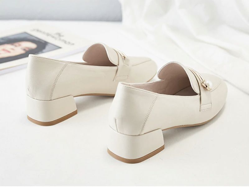 Zaley Naisten Loafer - Beige